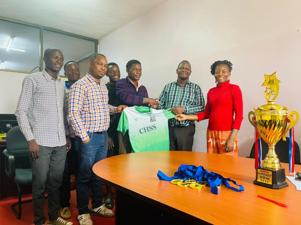 chss-formerly-receives-interfaculty-football-trophy